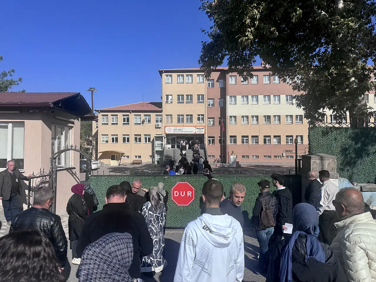 Kayseri'de sınavı dakikalar ile kaçırdı!