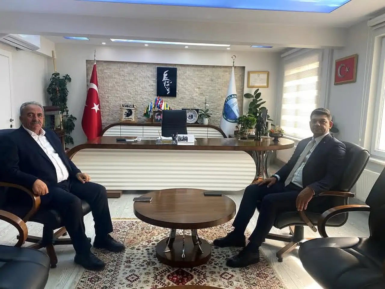 Kayseri'de eski Kaymakamla yeni Kaymakam buluştu