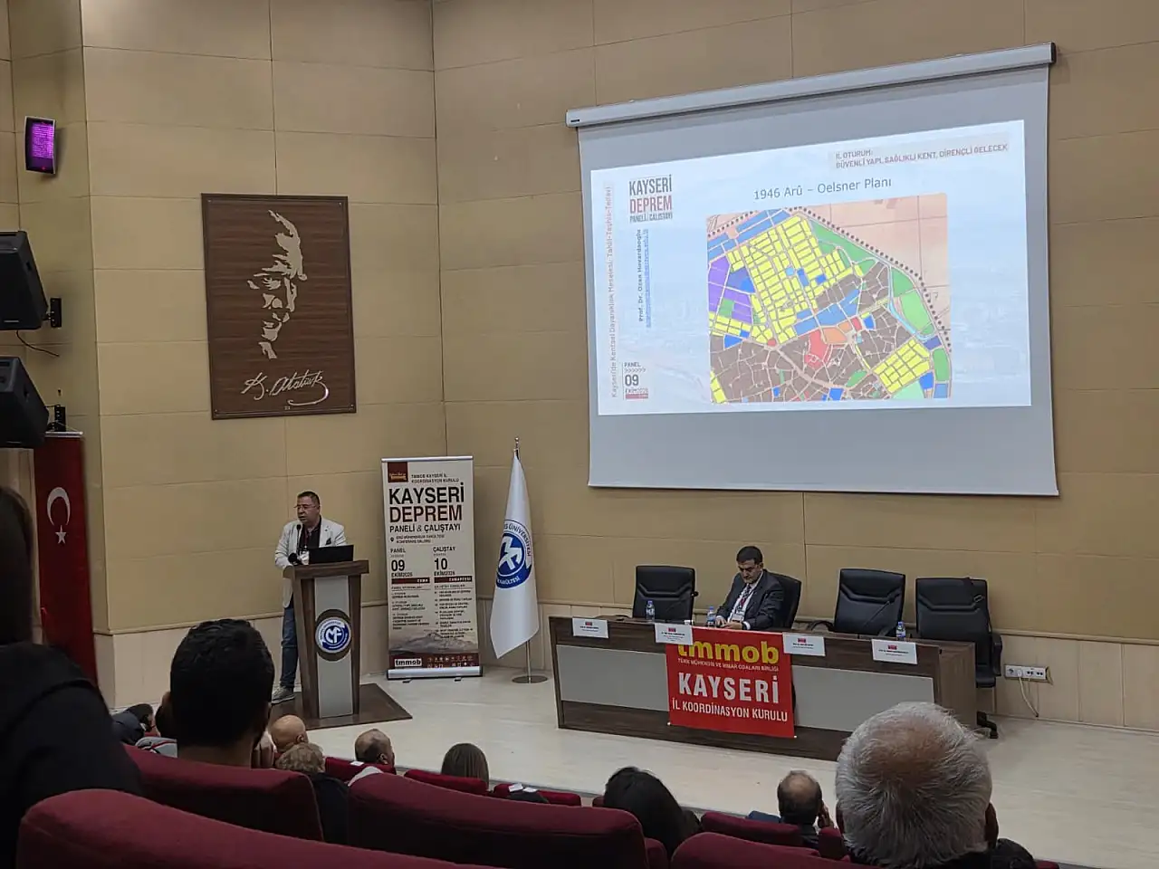 Deprem gecesi yaşadıklarını anlattı: Yıllar geçse de unutulmuyor