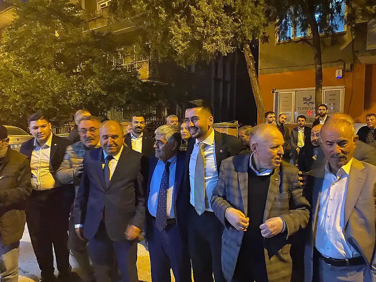 YENİ Parti Kayseri'de başkan seçilen Gözbaşı'dan mesaj!