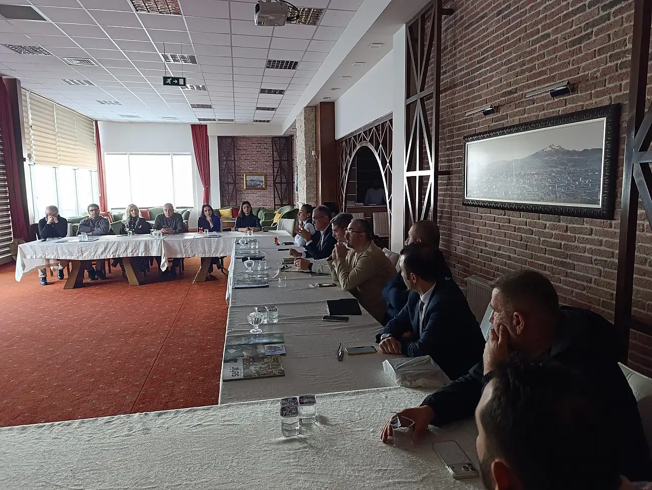 Erciyes'te yeni sezona sayılı günler kaldı! Son değerlendirme toplantısı yapıldı