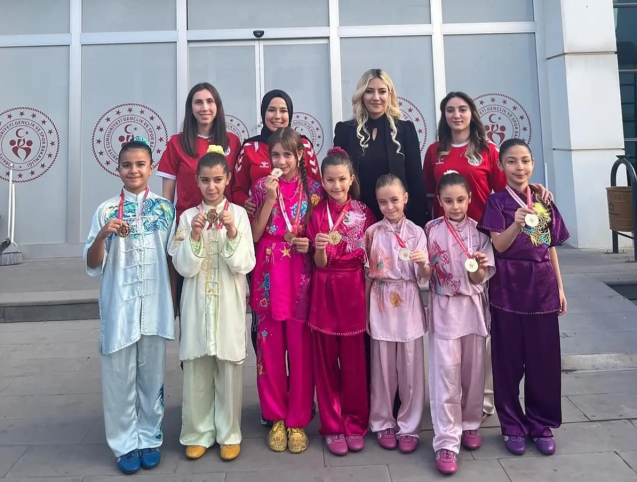 Kayseri Spor A.Ş. sporcularından 8 altın madalya