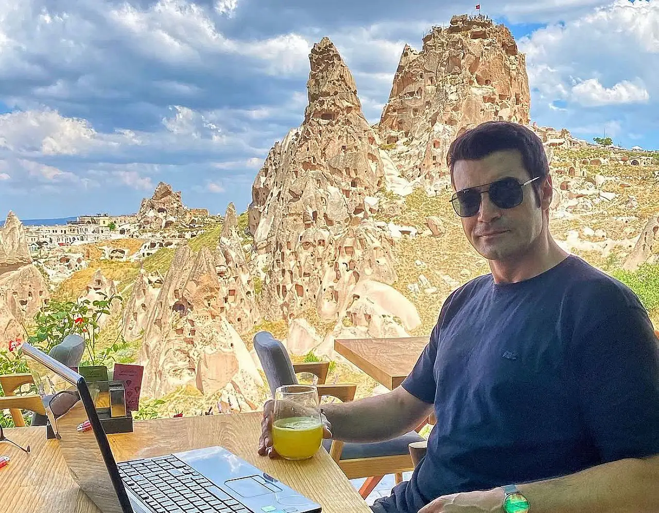 Bir döneme damga vurmuştu! Kayserili ünlü ismin yeni projesi belli oldu
