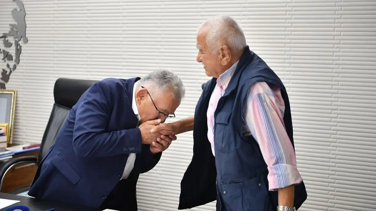 Ağabeyini kaybeden Büyükkılıç'tan duygulandıran açıklama!