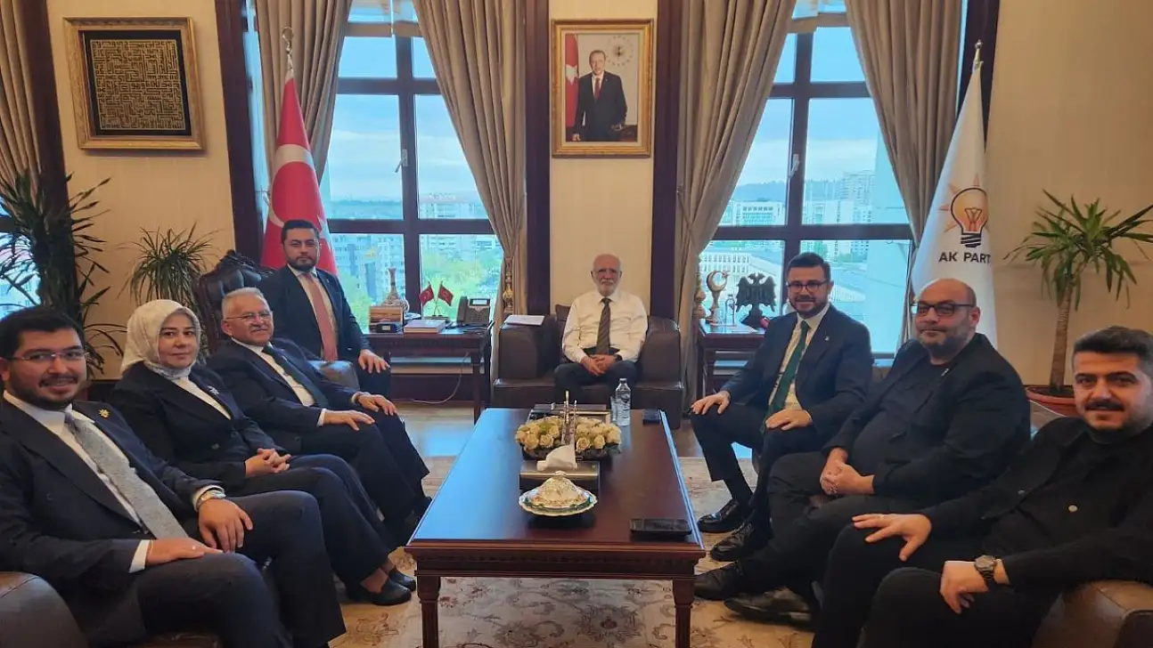 AK Parti Kayseri tam kadro Ankara'da! Masada hangi başlıklar vardı?