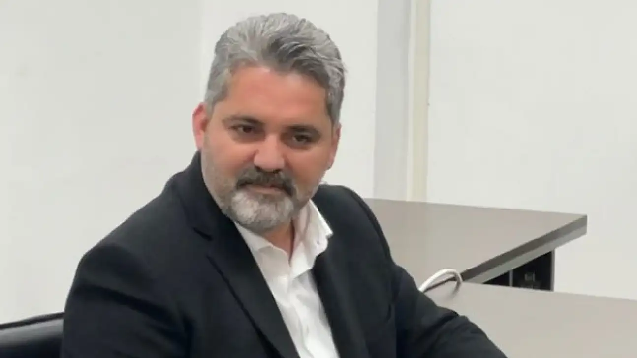 AK Partili eski İl Başkanı küçük hesap göndermesini kim ya da kimlere yaptı?