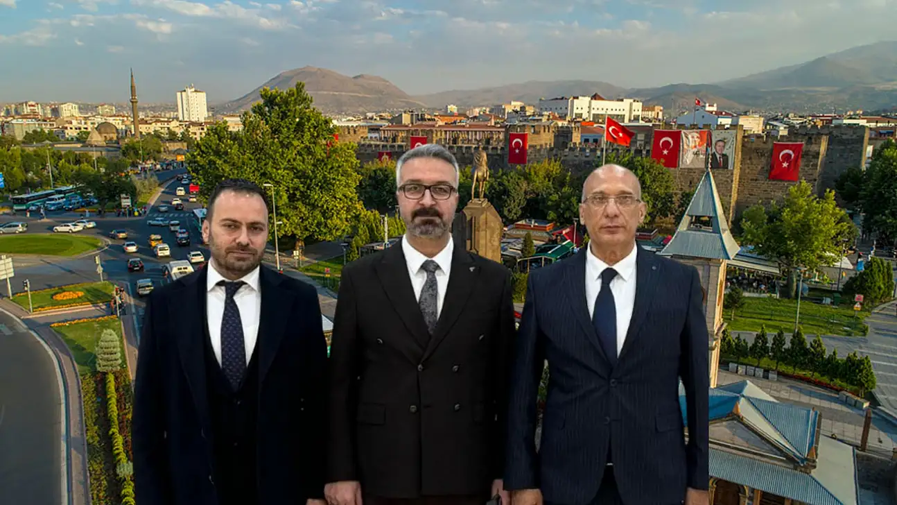 Anadolu Oto Galericiler Sitesi'nde yeni başkan belli oldu