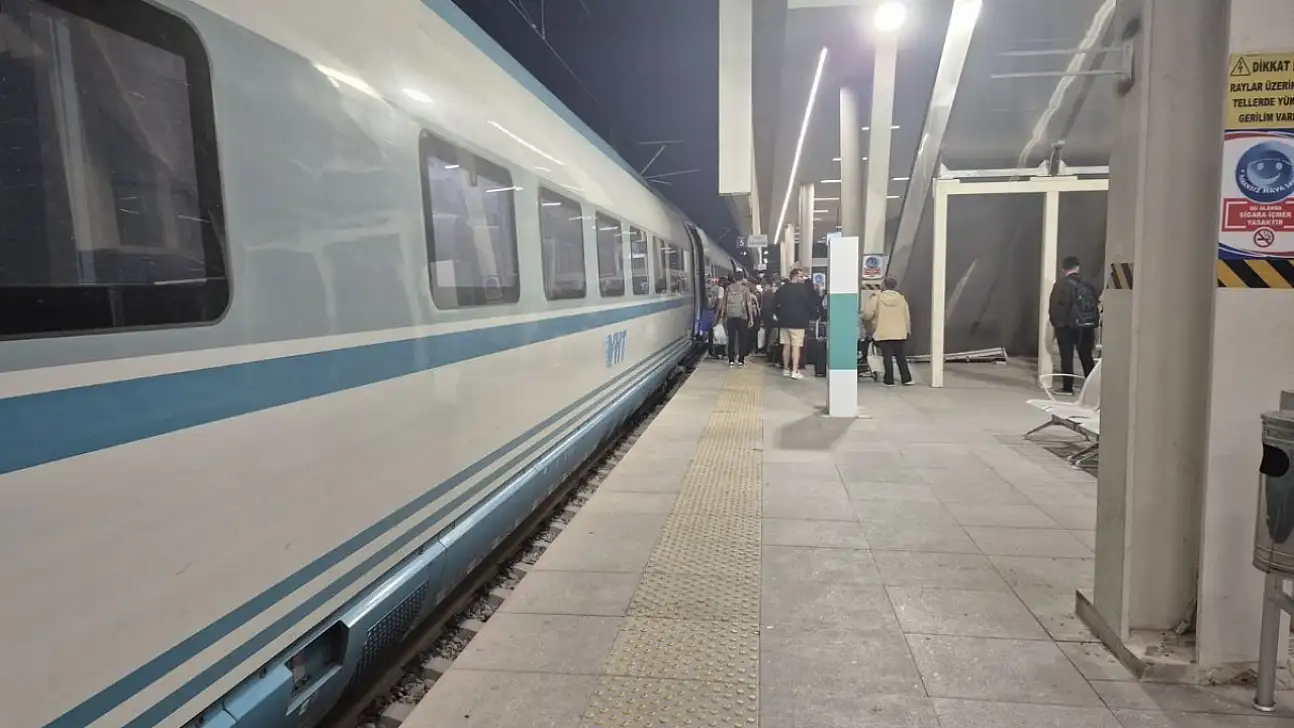 Ankara 1 saat 45 dakika, İstanbul 5 saat! Kayseri bu konfora ne zaman ulaşacak?
