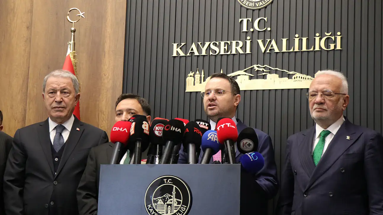 Bakan Gürlek'ten Kayseri'de 'demir yumruk' mesajı: 'Ucu nereye dokunursa dokunsun!'