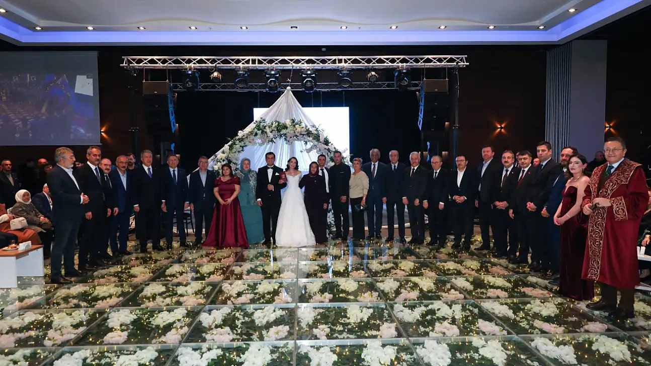 Bakan Yardımcısı'nın oğlu evlendi! Kayseri'den bakın kim katıldı?