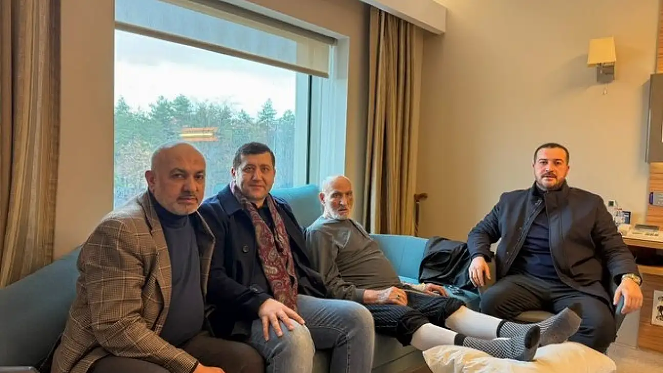 Baki Ersoy'dan anlamlı mesaj: 'Biz büyük bir aileyiz'