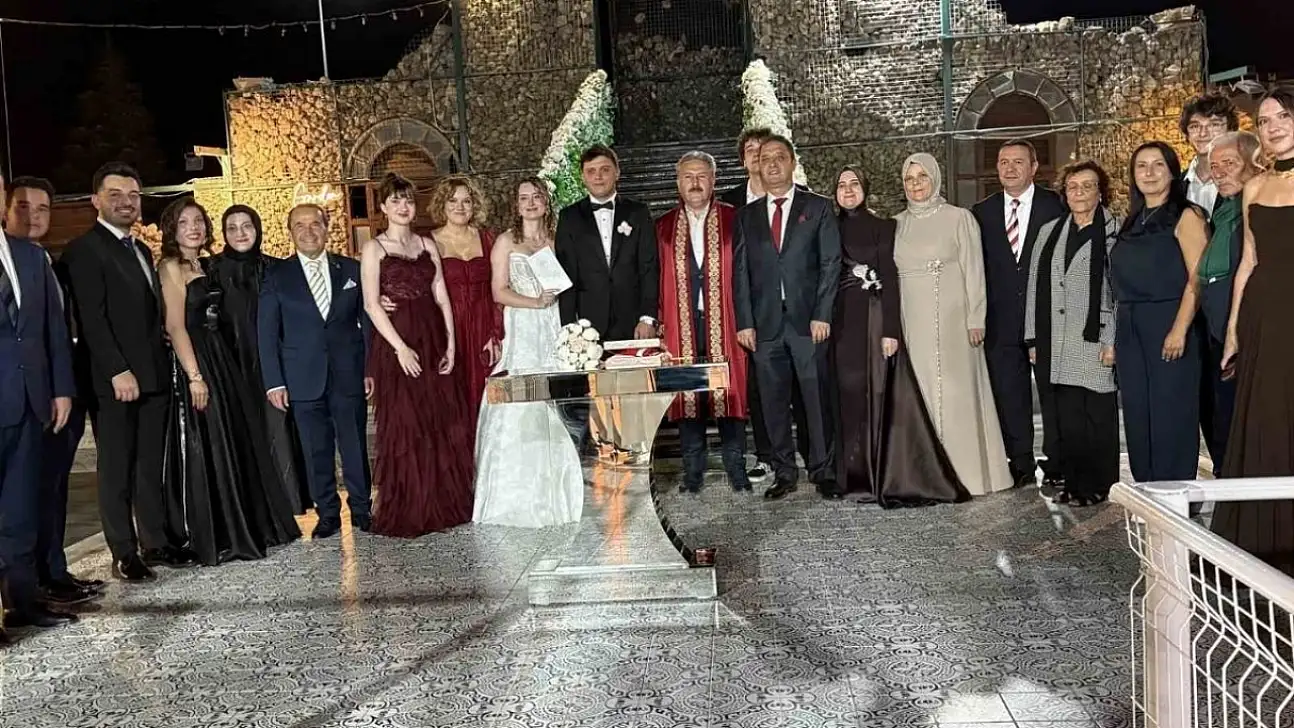 Başeğmez ve Şahin ailelerinin mutlu günü