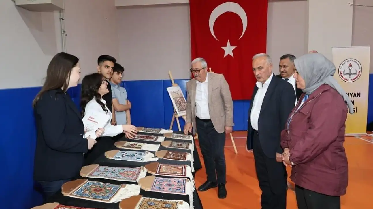 Bünyan Fen Lisesi'ndeki fuara yoğun ilgi