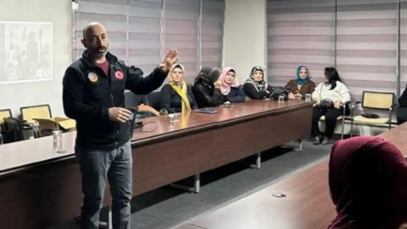 Bünyanlı annelere dikkat çeken eğitim!