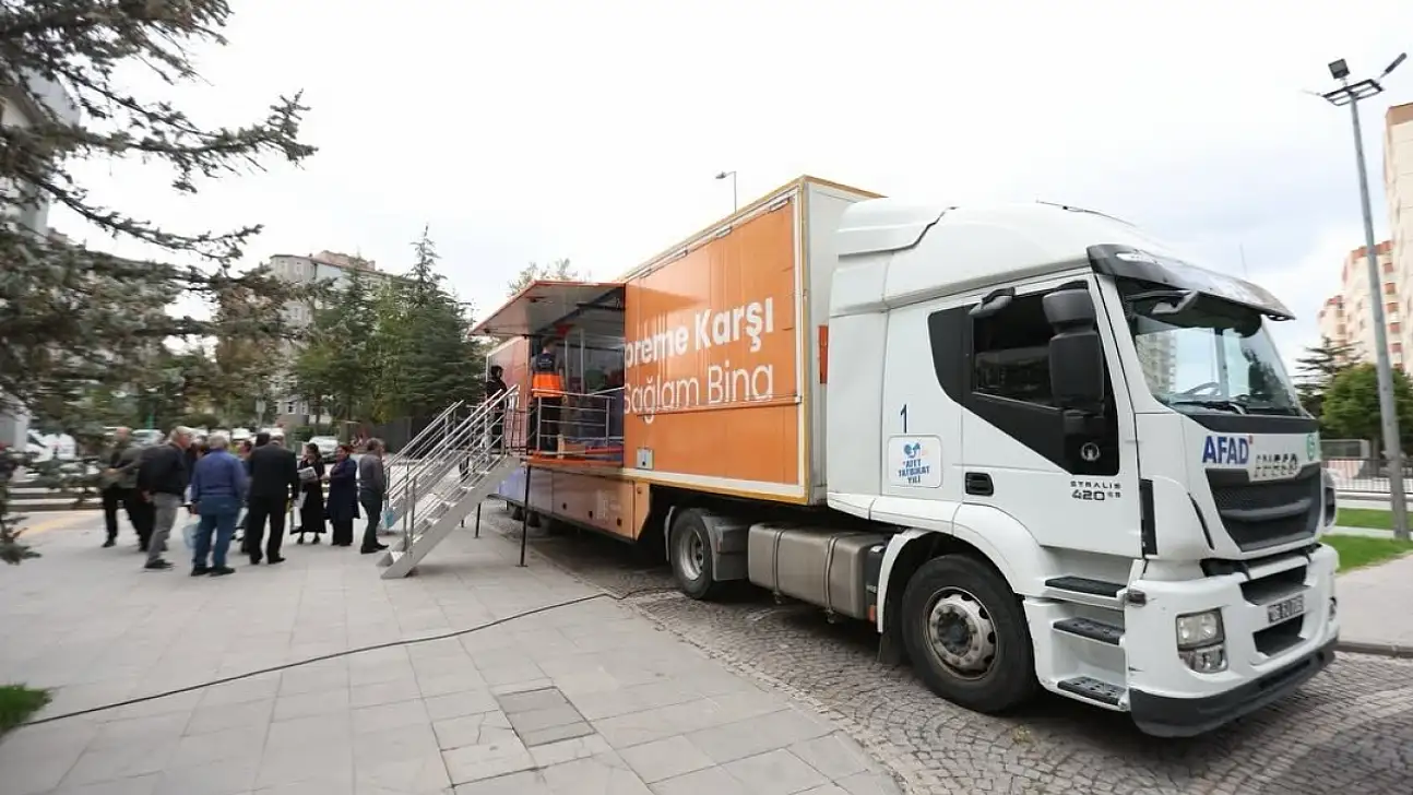 Deprem anında ne yapılmalı? Talas'ta AFAD'dan eğitim