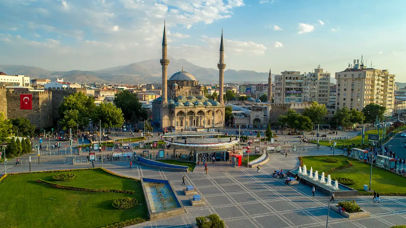 Dikkat! Melikgazi'den Tomarza'ya, Kocasinan'dan Yeşilhisar'a kadar çok sayıda ilçe için uyarı verildi