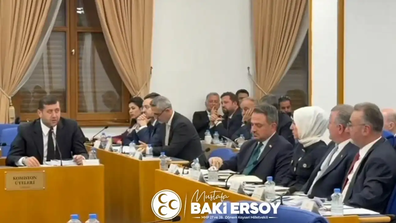 Ersoy'dan dikkat çeken soru: 16 yaşındaki çocuk buralara nasıl üye olabiliyor?