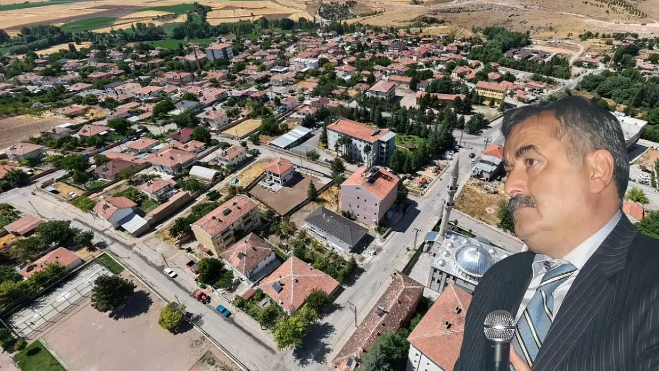 Eski Belediye Başkanı'ndan manidar paylaşım! İlçe için şiir yazdı