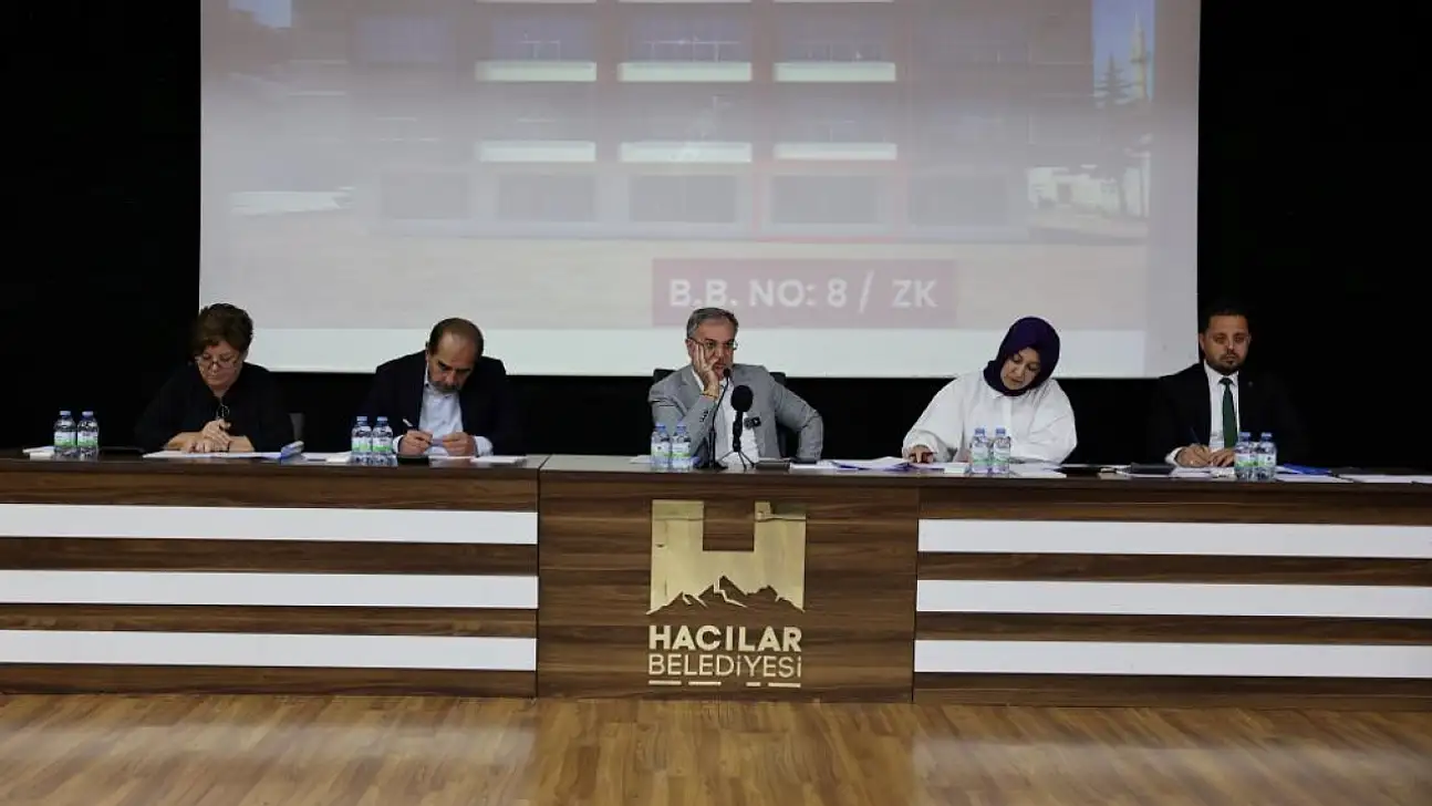 Hacılar'da 11 iş yeri satıldı: Kalanlar için tarih belli oldu