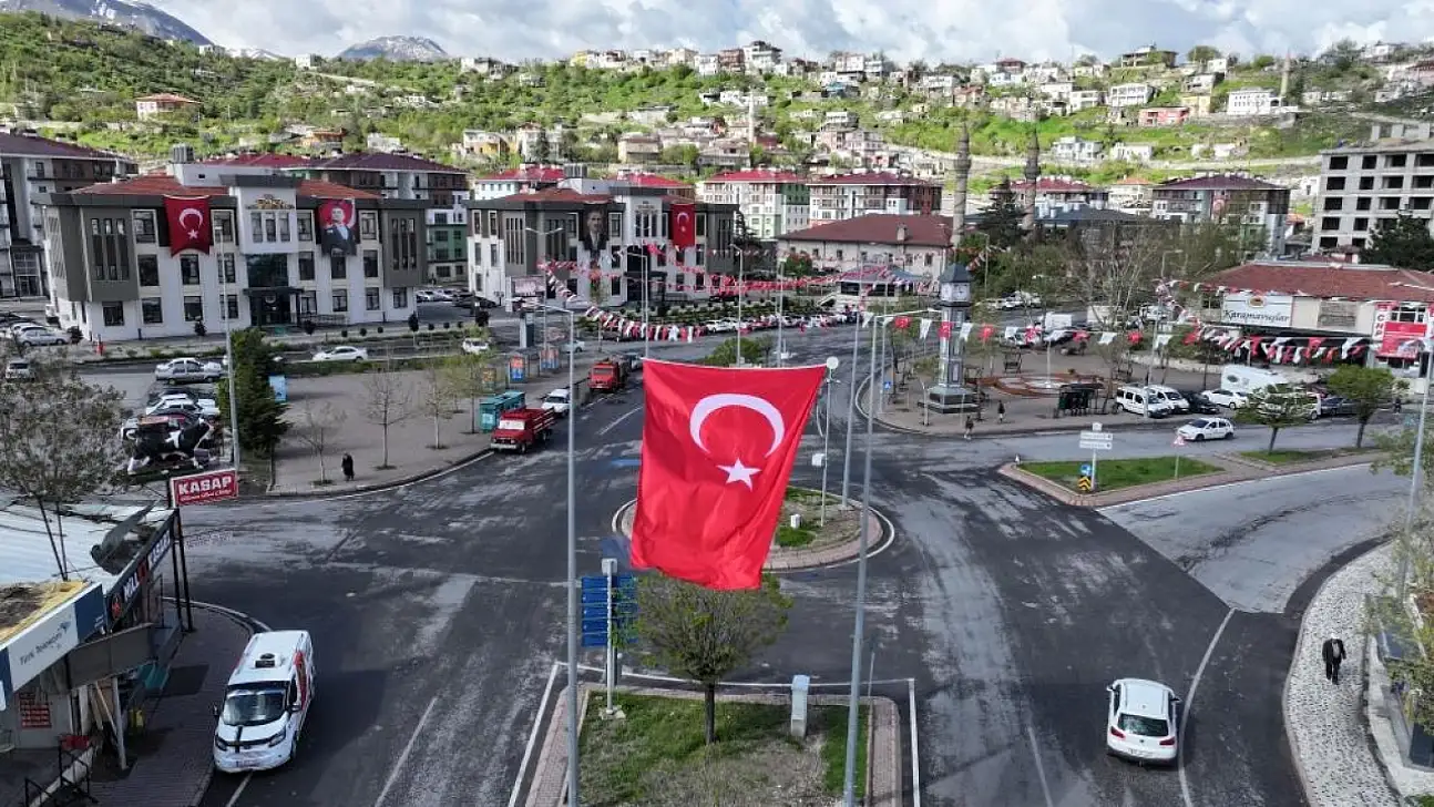 Hacılar'da Bayram telaşı devam ediyor