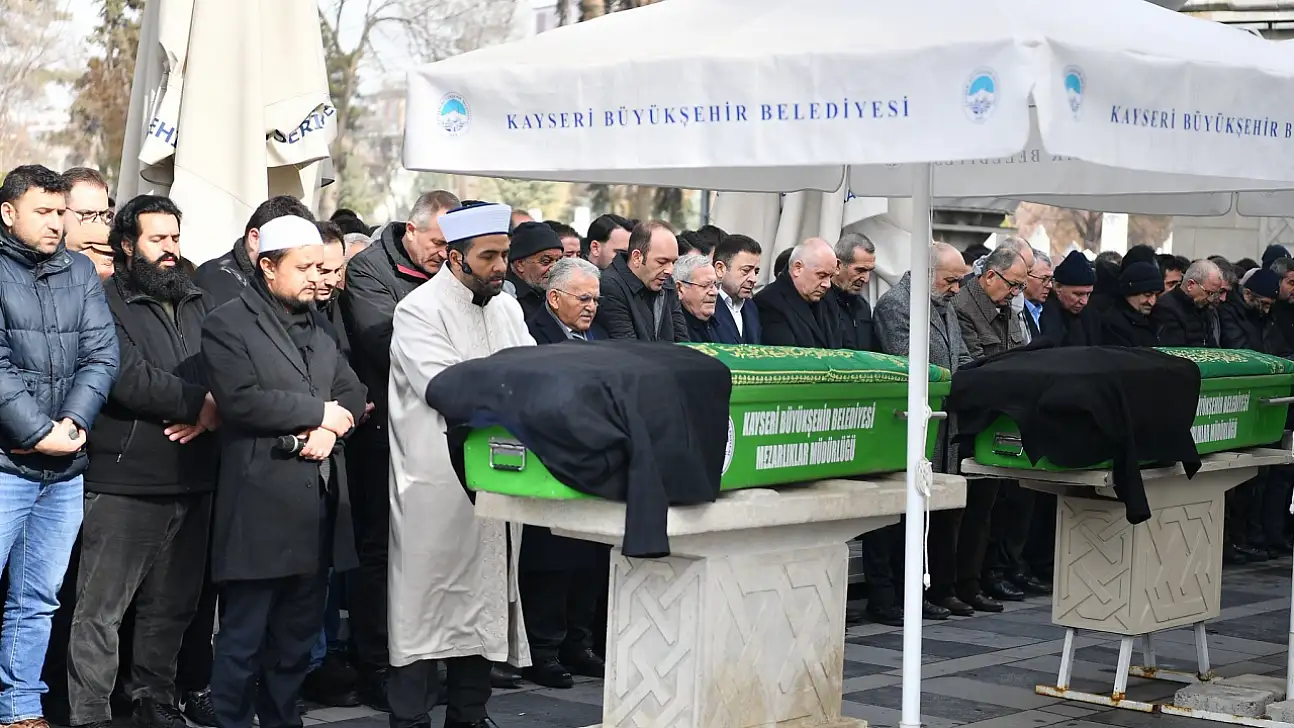 İbrahim Türkmen son yolculuğuna uğurlandı