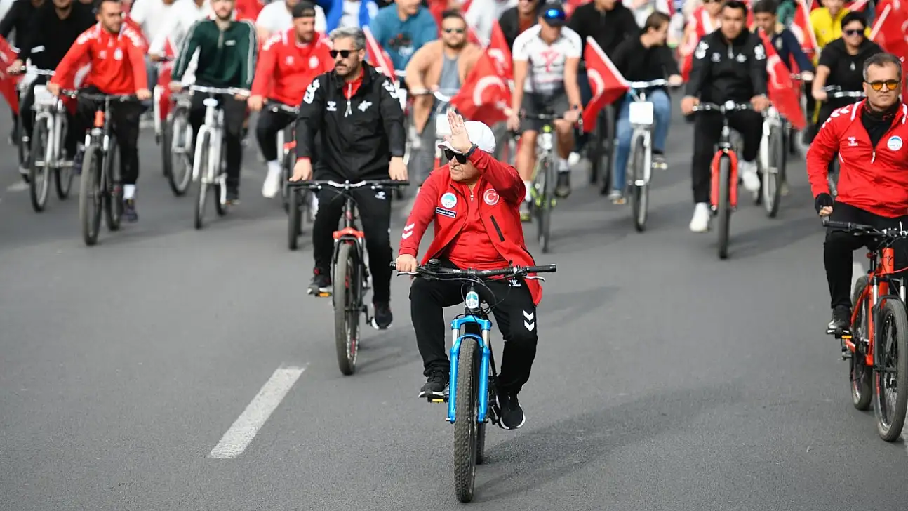 Kayseri 'Cumhuriyetin Gücüyle Pedallladı'