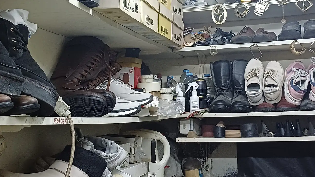 Kayseri'de 27 yıllık ayakkabı ustasından kışlık önerileri!