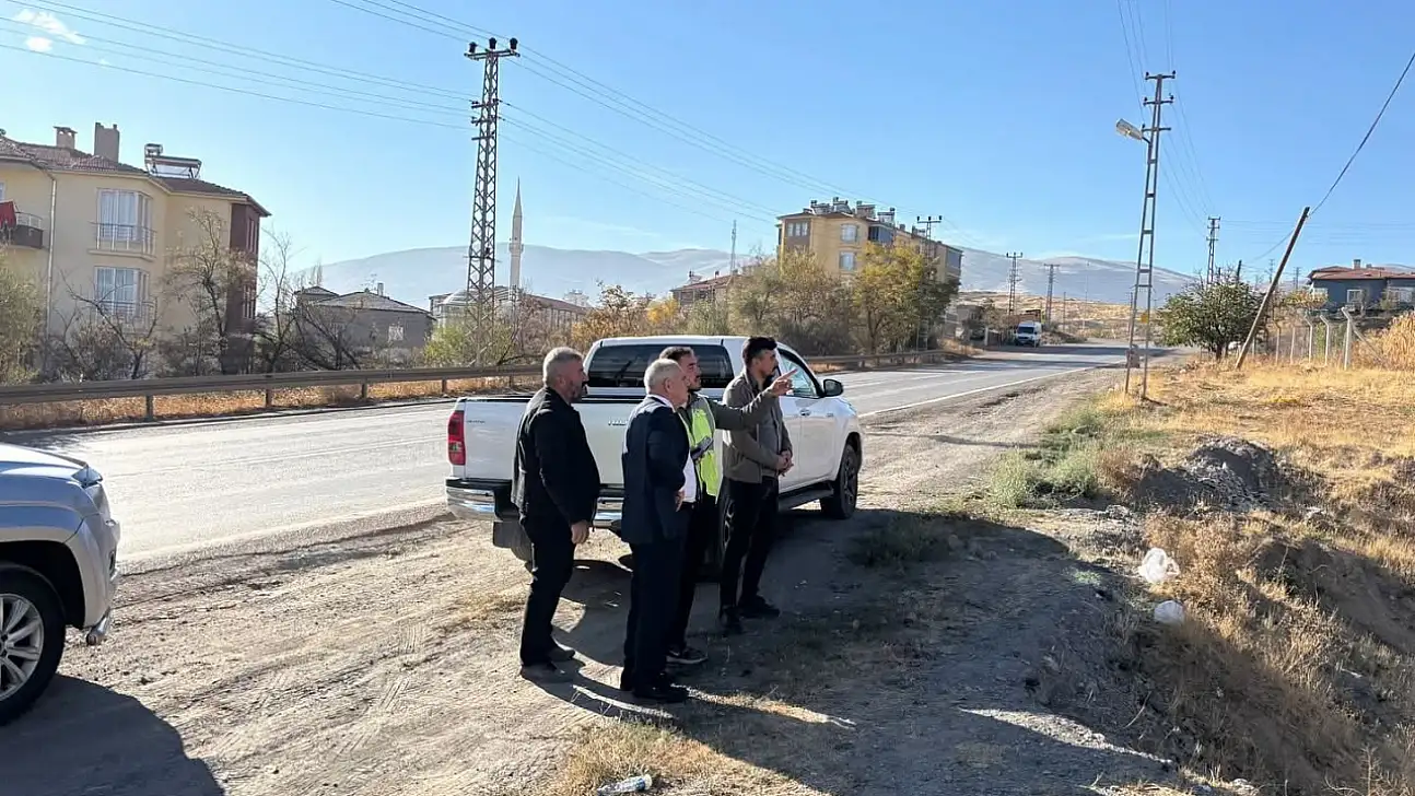 Kayseri'de başkan mesaiye 'villa parselleri' ile başladı!