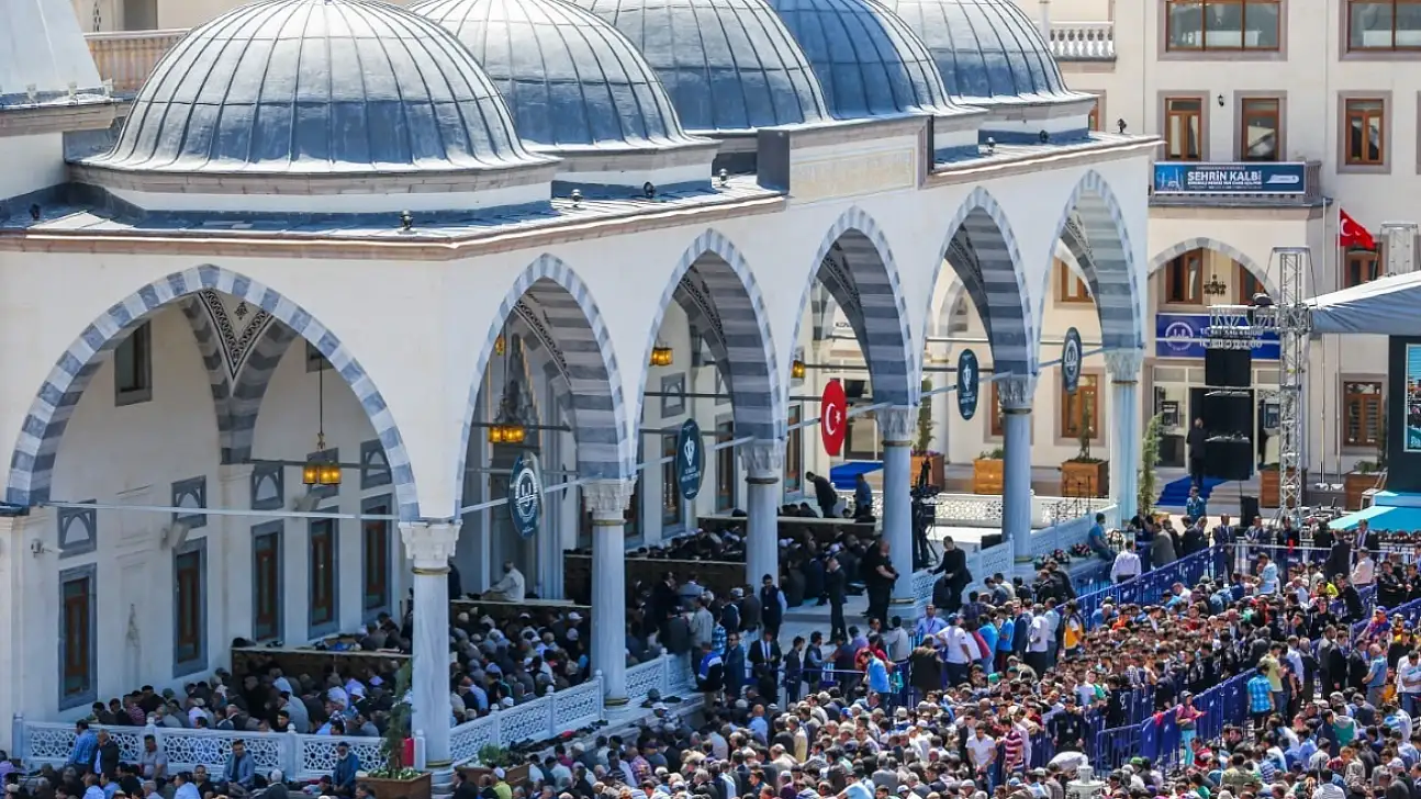 Kayseri'de bugün ezan vakitleri (29 Kasım Cumartesi)