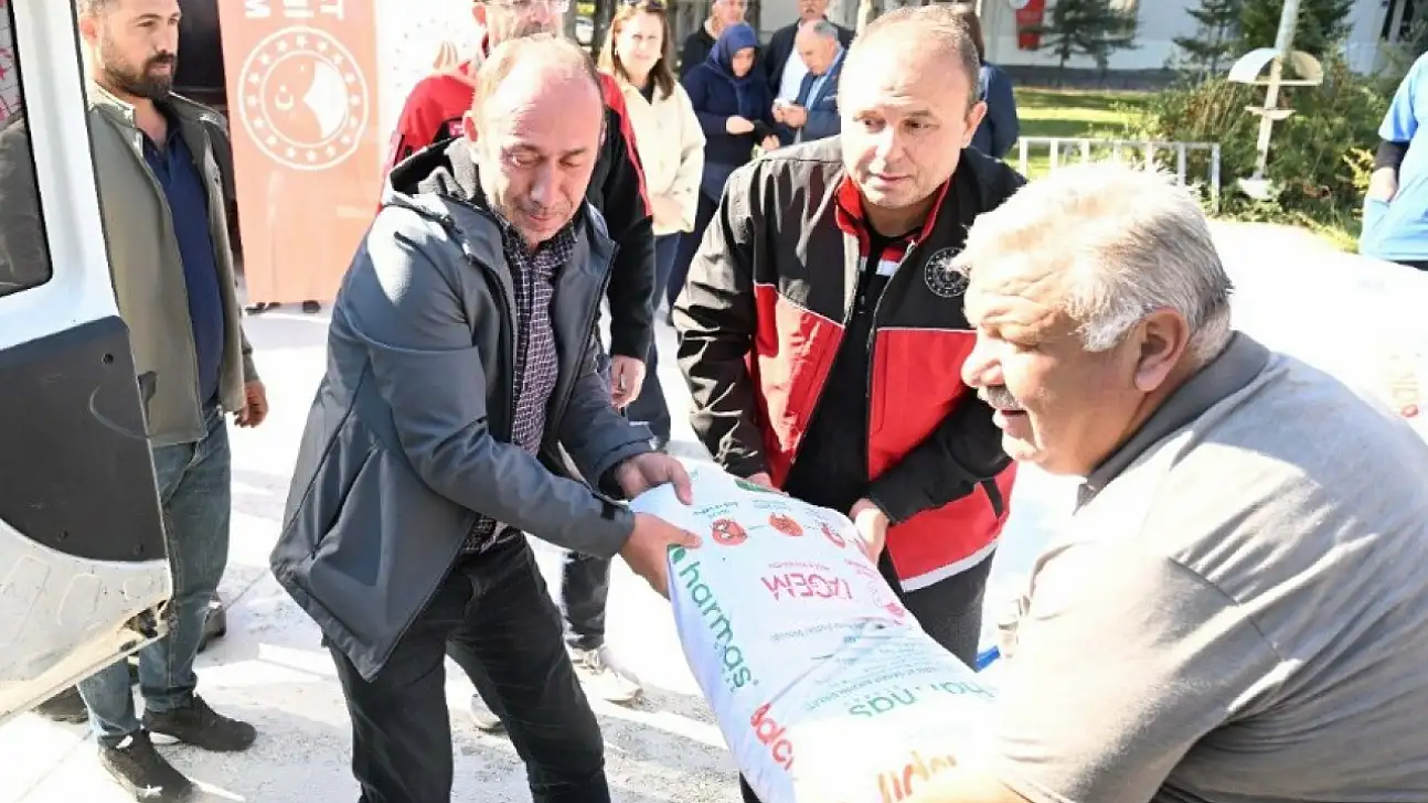 Kayseri'de çiftçilere tohum dağıtıldı