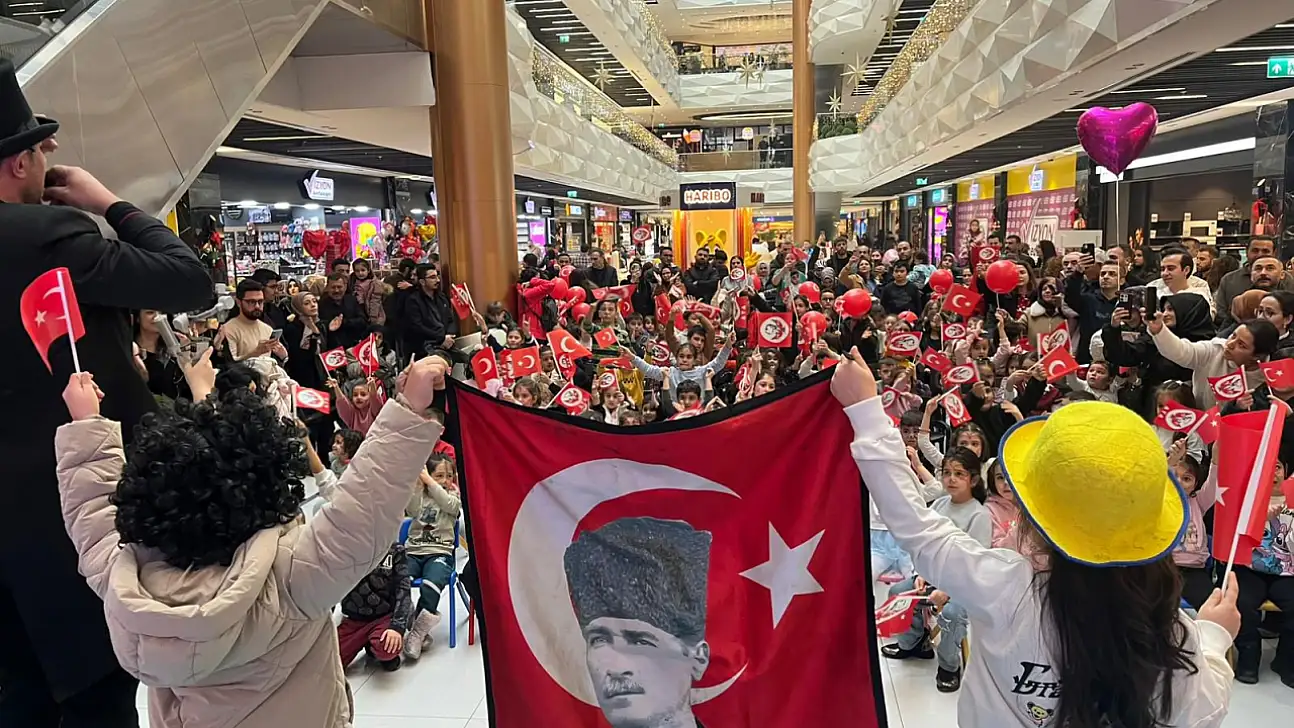 Kayseri'de 'Çocuk Şenliği' yapıldı