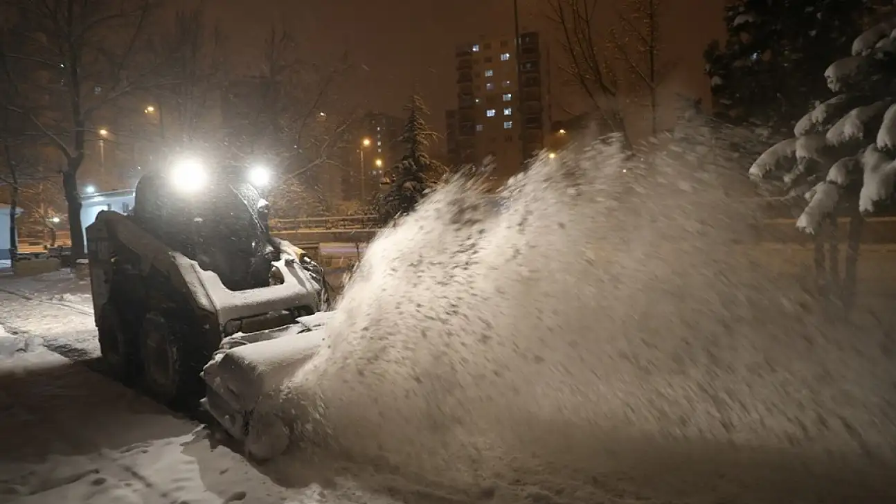 Kayseri'de ekiplerden 24 saatlik mesai!