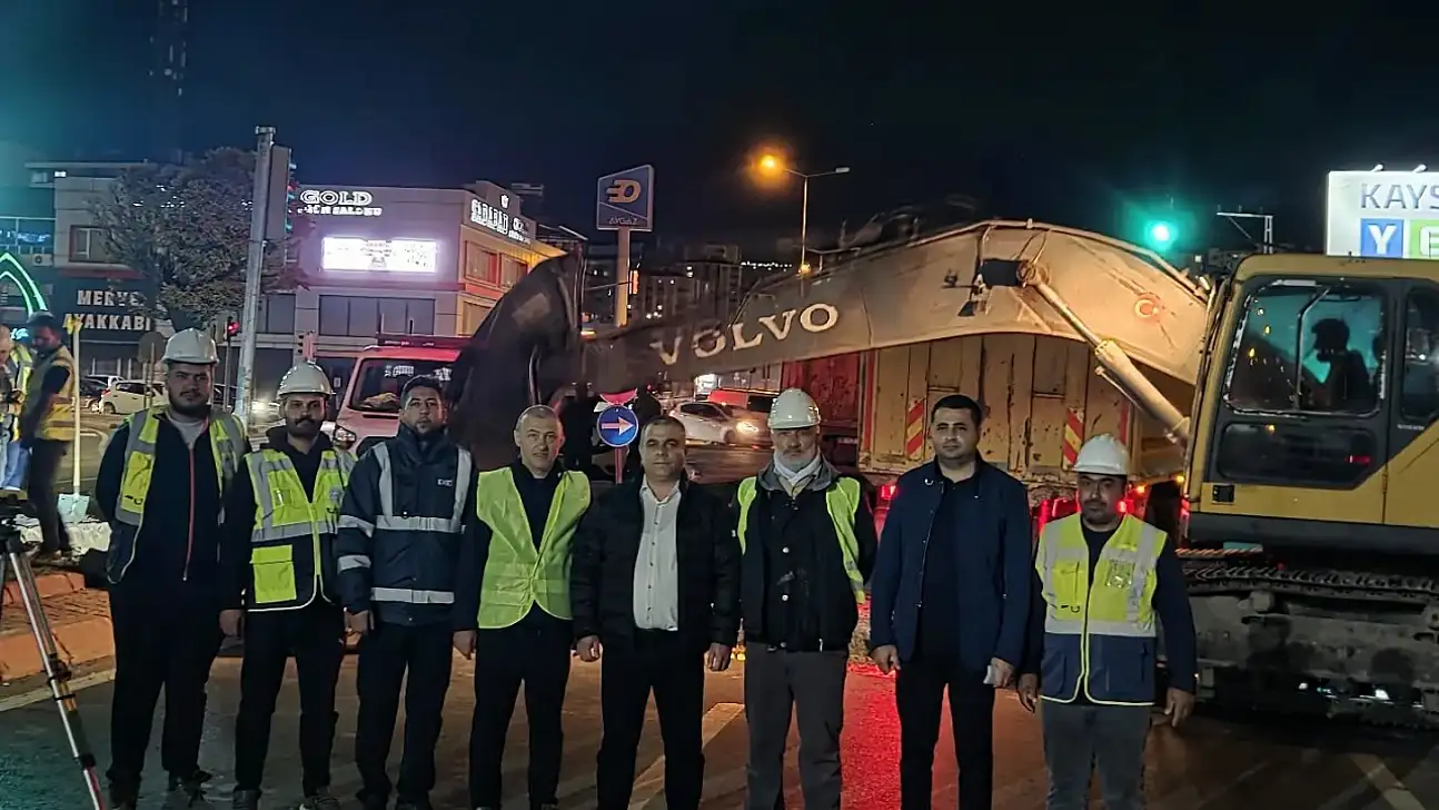 Kayseri'de gece mesaisi: KASKİ ekipleri sabaha kadar çalıştı!