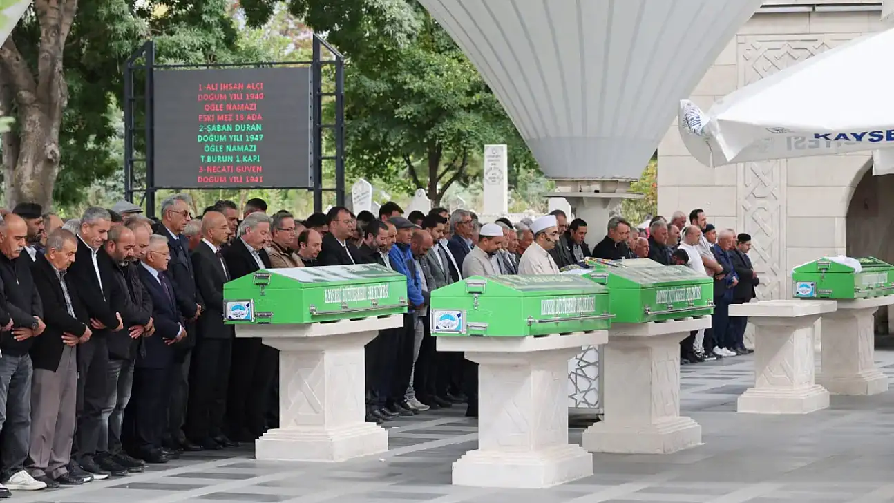 Kayseri'de hüzünlü veda! Eski Başkan Ali İhsan Alçı toprağa verildi