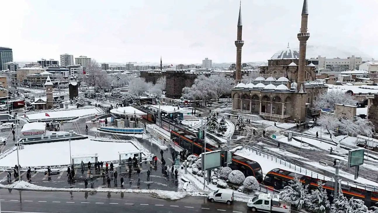 Kayseri'de kar ve soğuk alarmı!