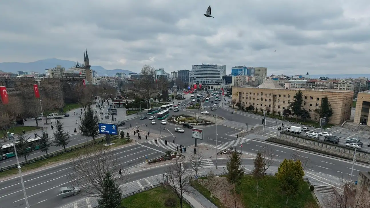 Kayseri'de meydan trafiğe kapatılıyor! Saati belli oldu