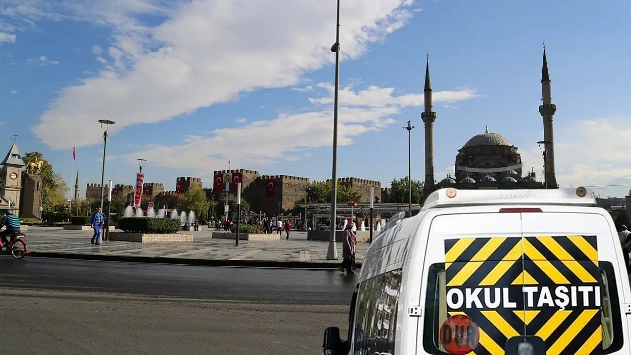 Kayseri'de öğrenci servis ücretleri zamlanıyor! 'Güncelleme' yola çıktı