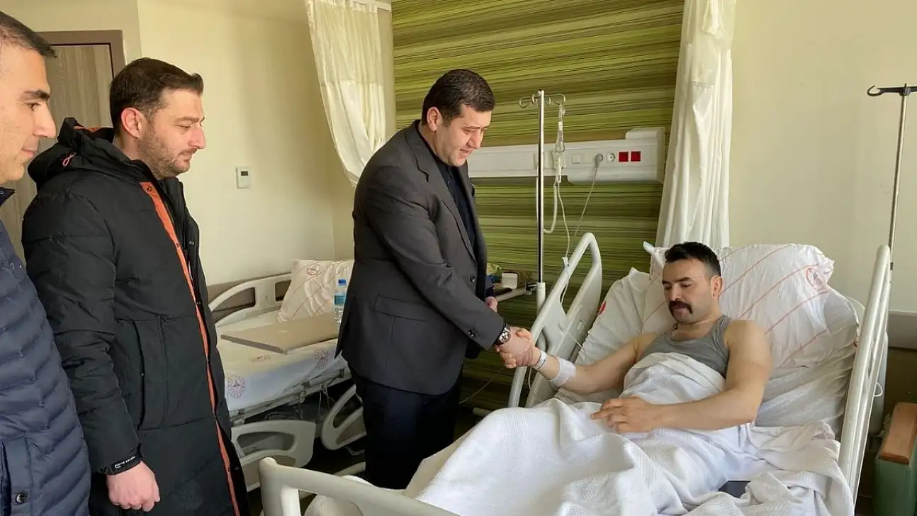 Kayseri'de operasyonda yaralandı! Baki Ersoy hastanede ziyaret etti