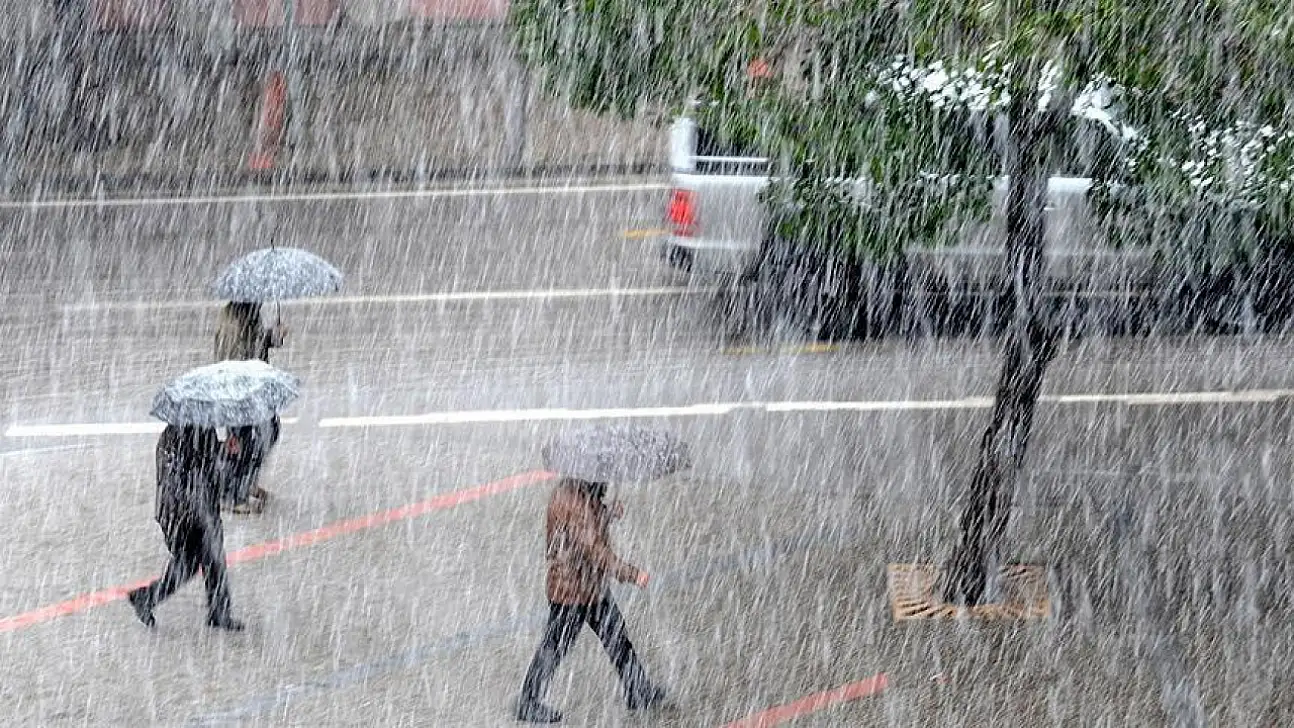 Kayseri'de pazar planı yapanlar dikkat! Meteoroloji saat vererek uyardı!
