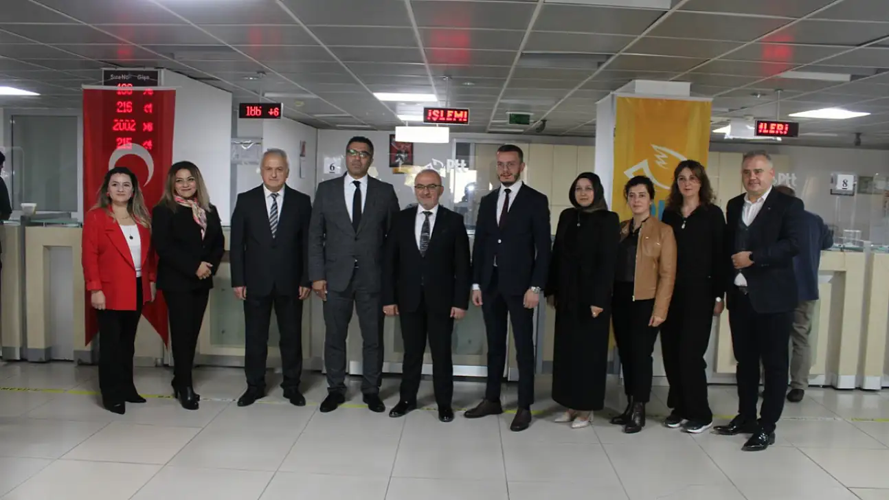 Kayseri'de PTT'nin 186. yılına özel hediye: 186. müşteri oldu