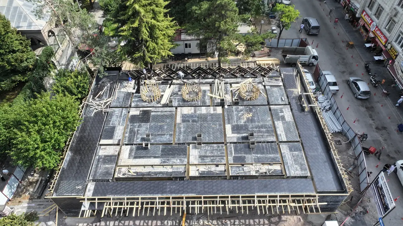 Kayseri'de tarihi mirasa yeni dokunuş! Kurşunlu Cami çevresi değişiyor