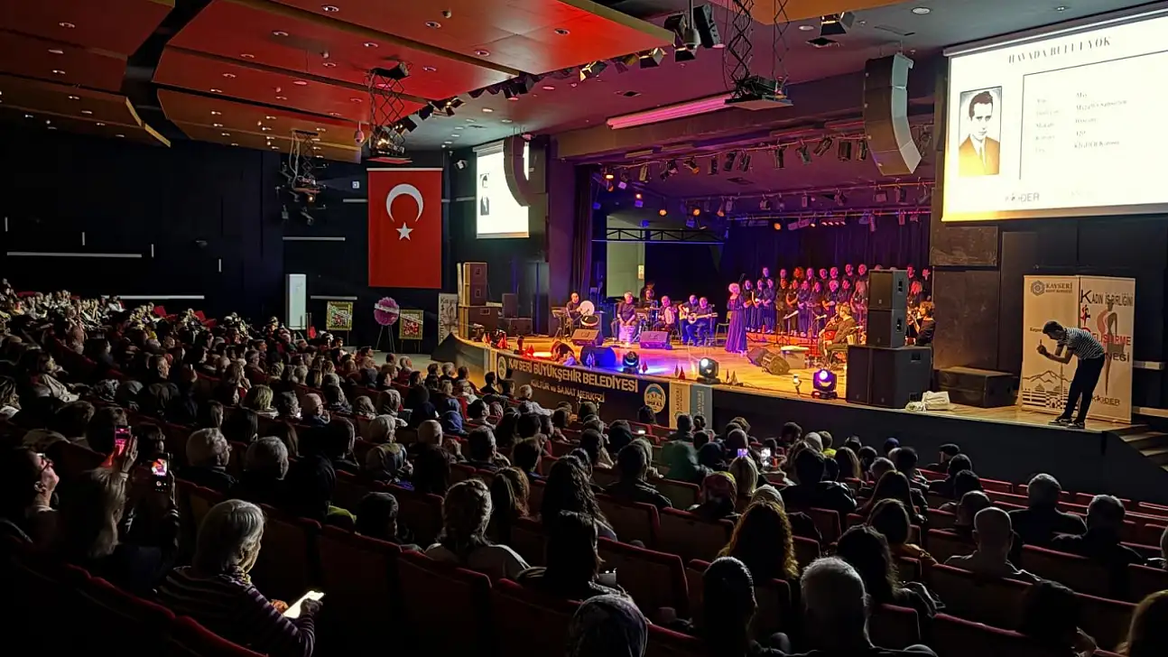 Kayseri'de türkü dolu gece