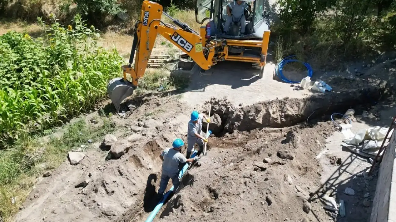 Kayseri'de yeni konutlara içme suyu hamlesi!