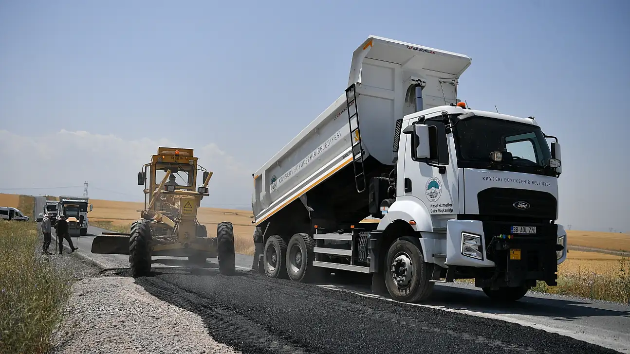 Kayseri'de yollar için dev yatırım: 20 bin ton asfalt!