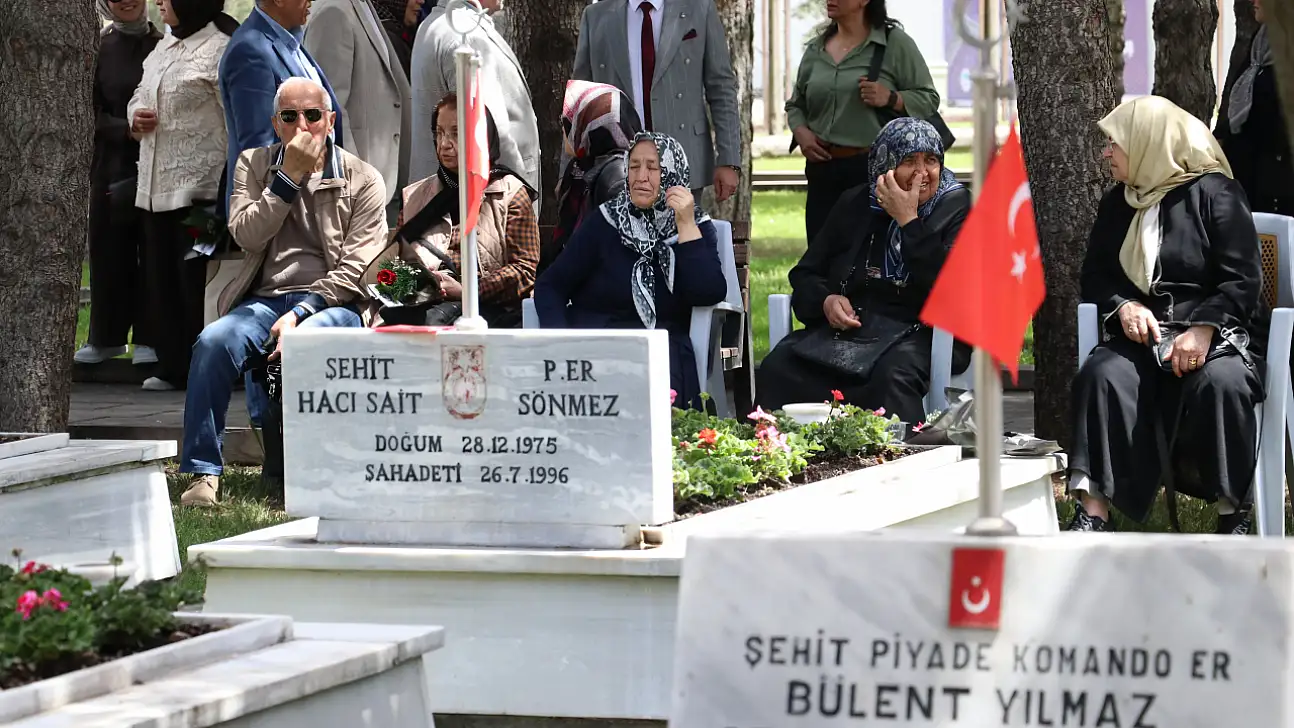 Kayseri'de yürek burkan buluşma: 'O gelecekti, ben geldim'
