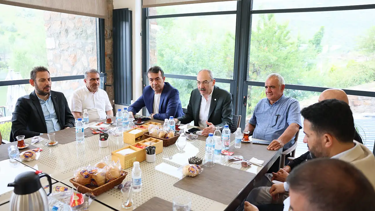 Kayseri'deki iş adamları ortak akıl için buluştu!