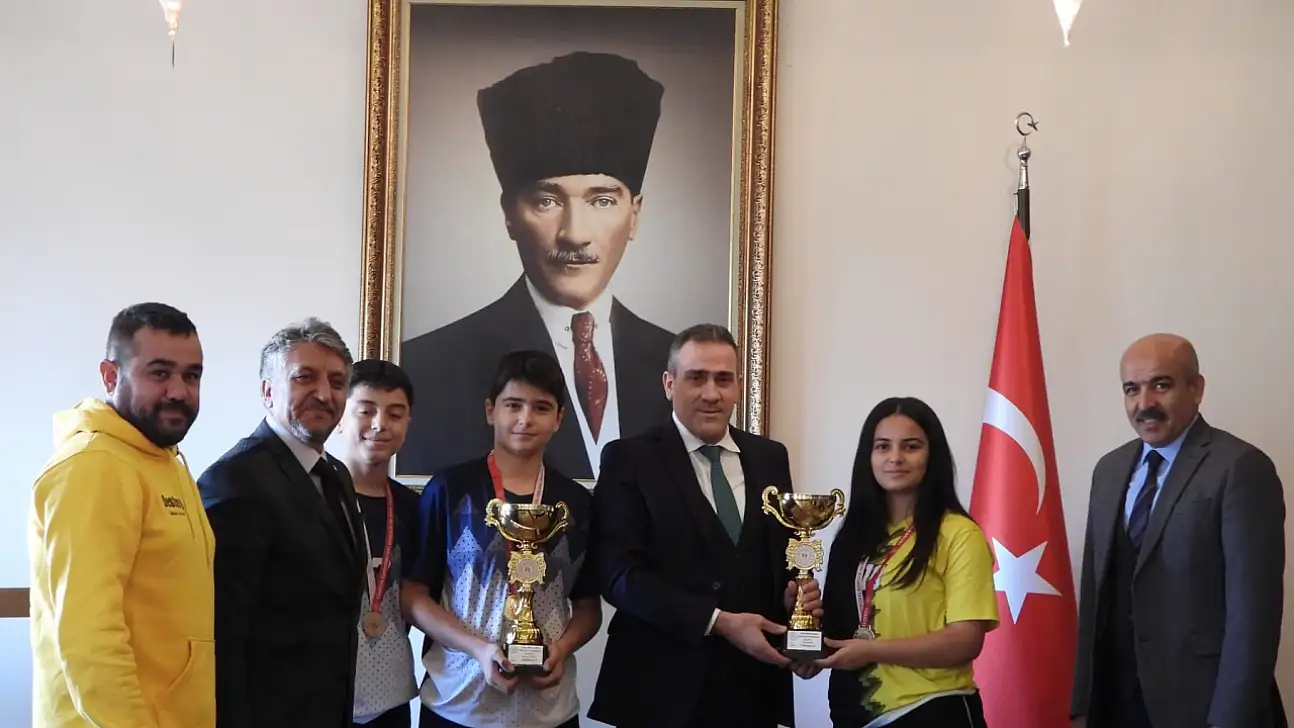 Kayseri'deki o okuldan çifte şampiyonluk!