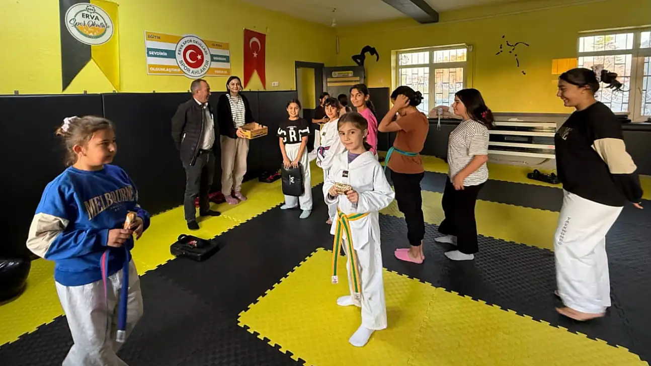 Kayseri'nin o mahallesinde gençlerden spora yoğun ilgi!