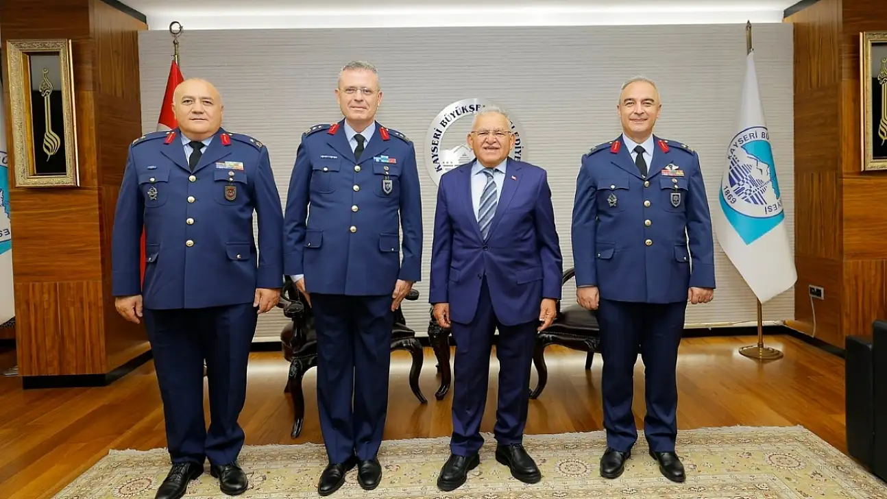 Kayseri'nin yeni komutanlarından Büyükşehir'e ziyaret!