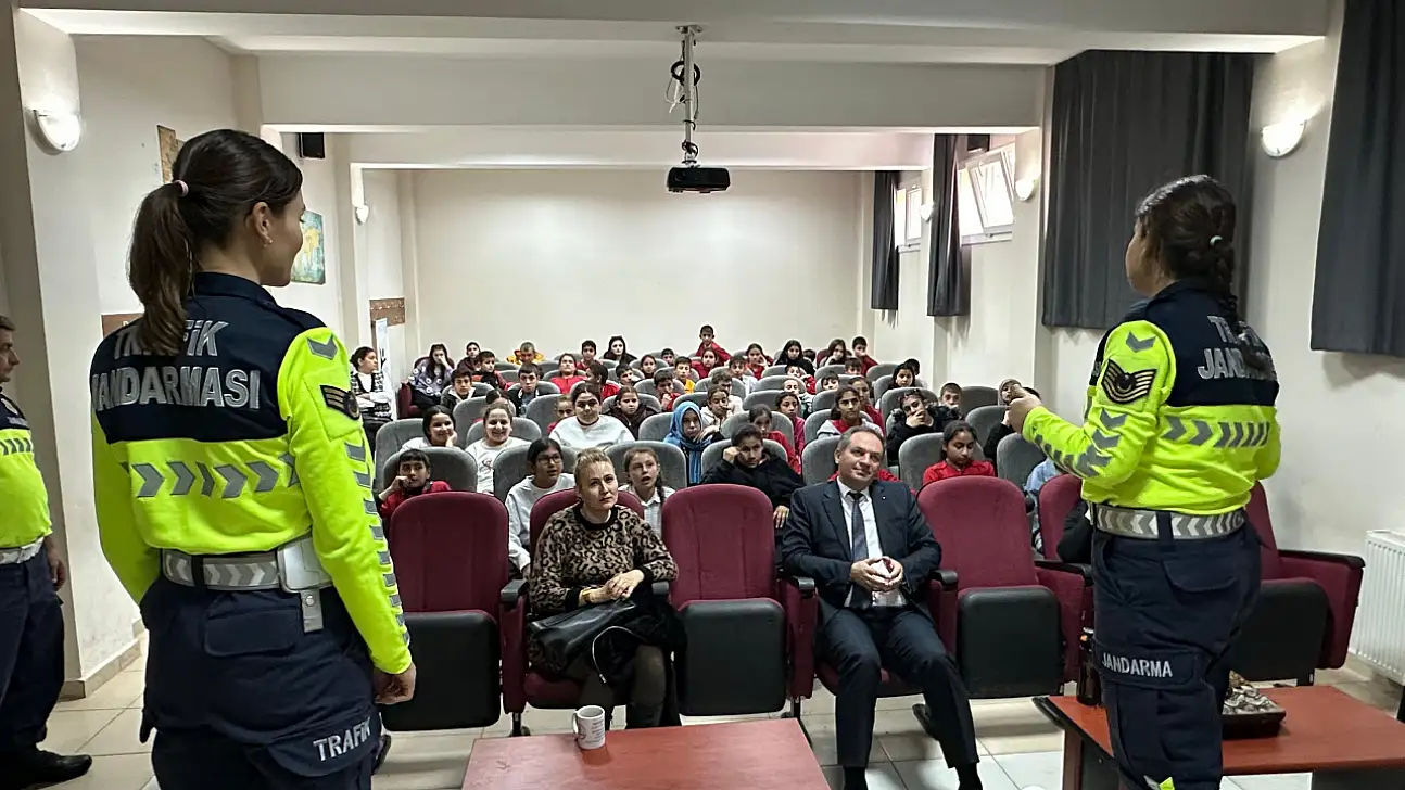 Kayseri'nin yeni 'trafik dedektifleri' yetişiyor